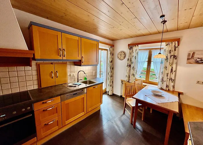 Haus Schoeneck - Chiemgau Karte Apartamento Inzell